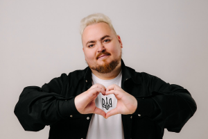 «Хаос давно став нормою цього світу, проте, моя інвестиційна логіка була чітка, виважена і прагматична». Фото: Facebook / Дмитро Карпіловський