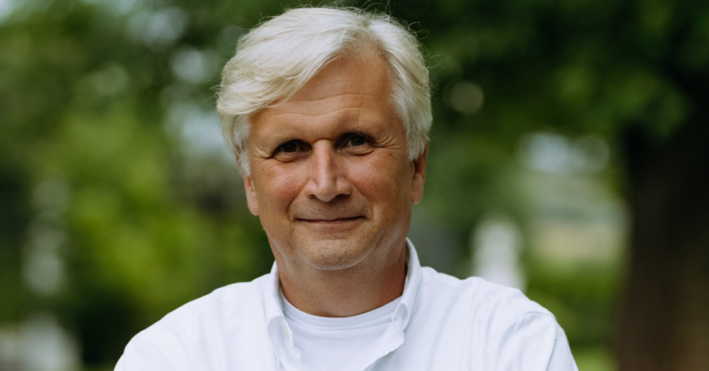 Іван Компан