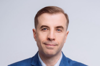 Андрій Длігач розповів, чи може Національний банк України зупинити знецінення гривні. Фото: Facebook / Андрій Длігач