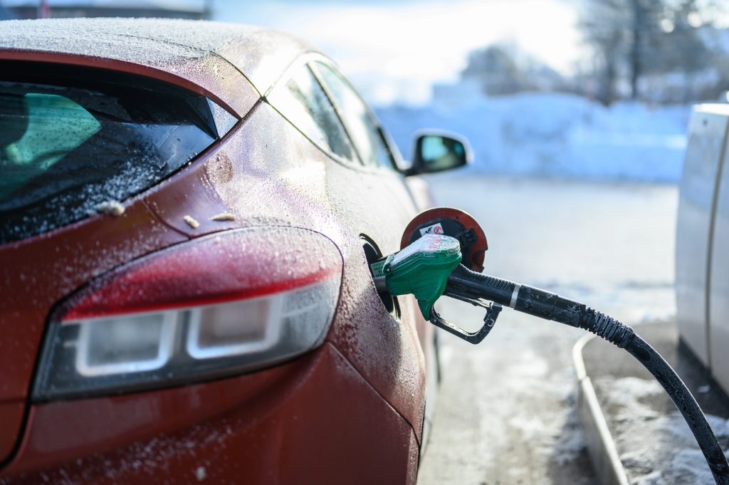 заправка авто, пальне