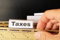 Бізнеси, що отримали державні гранти, можуть звернутися за податковим супроводом. Фото: depositphotos