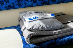 постіль в поїзді укрзалізниці