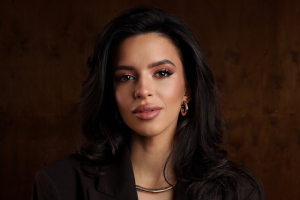 «Ідеальна картинка – це короткий шлях до уваги, але не завжди до довіри». Фото: Вікторія Карчевська