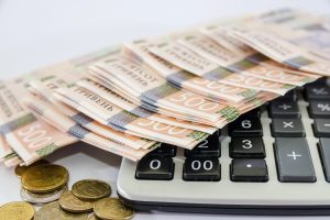 гроші, гривні, калькулятор