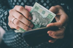 гаманець, гривні